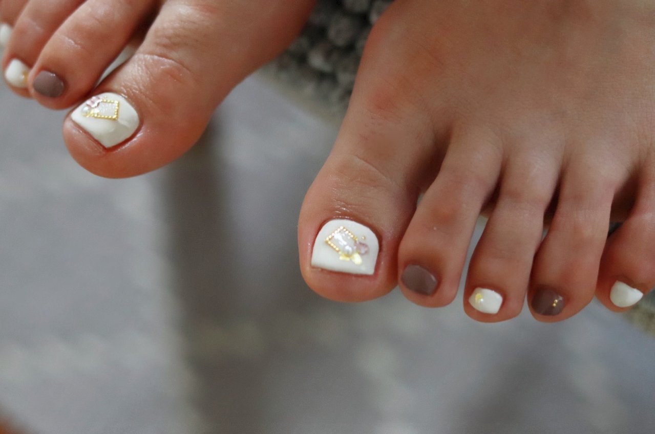 冬 クリスマス フット シンプル ワンカラー Nailroom Iのネイルデザイン No ネイルブック