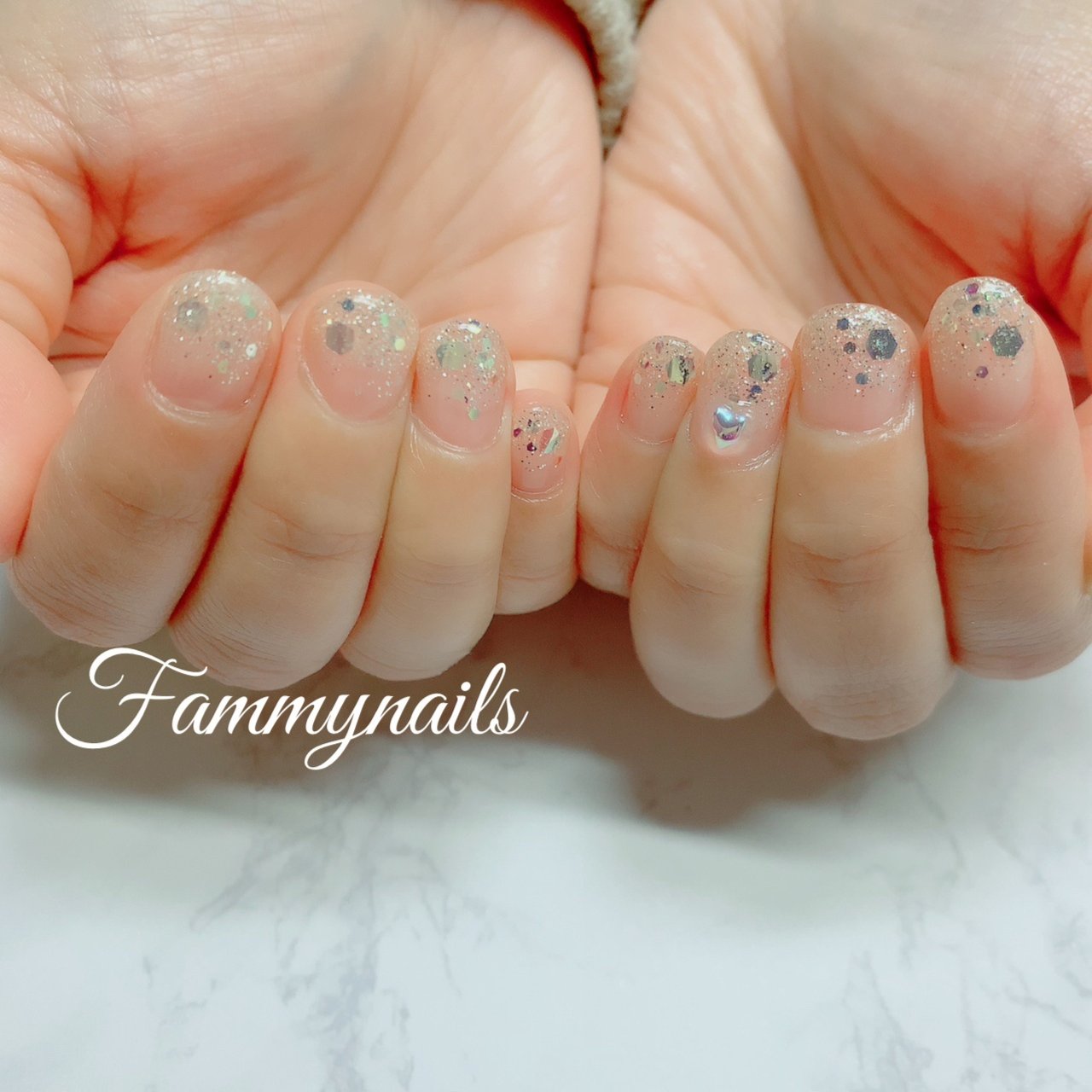 夏 冬 オールシーズン リゾート ハンド Hitomiのネイルデザイン No ネイルブック