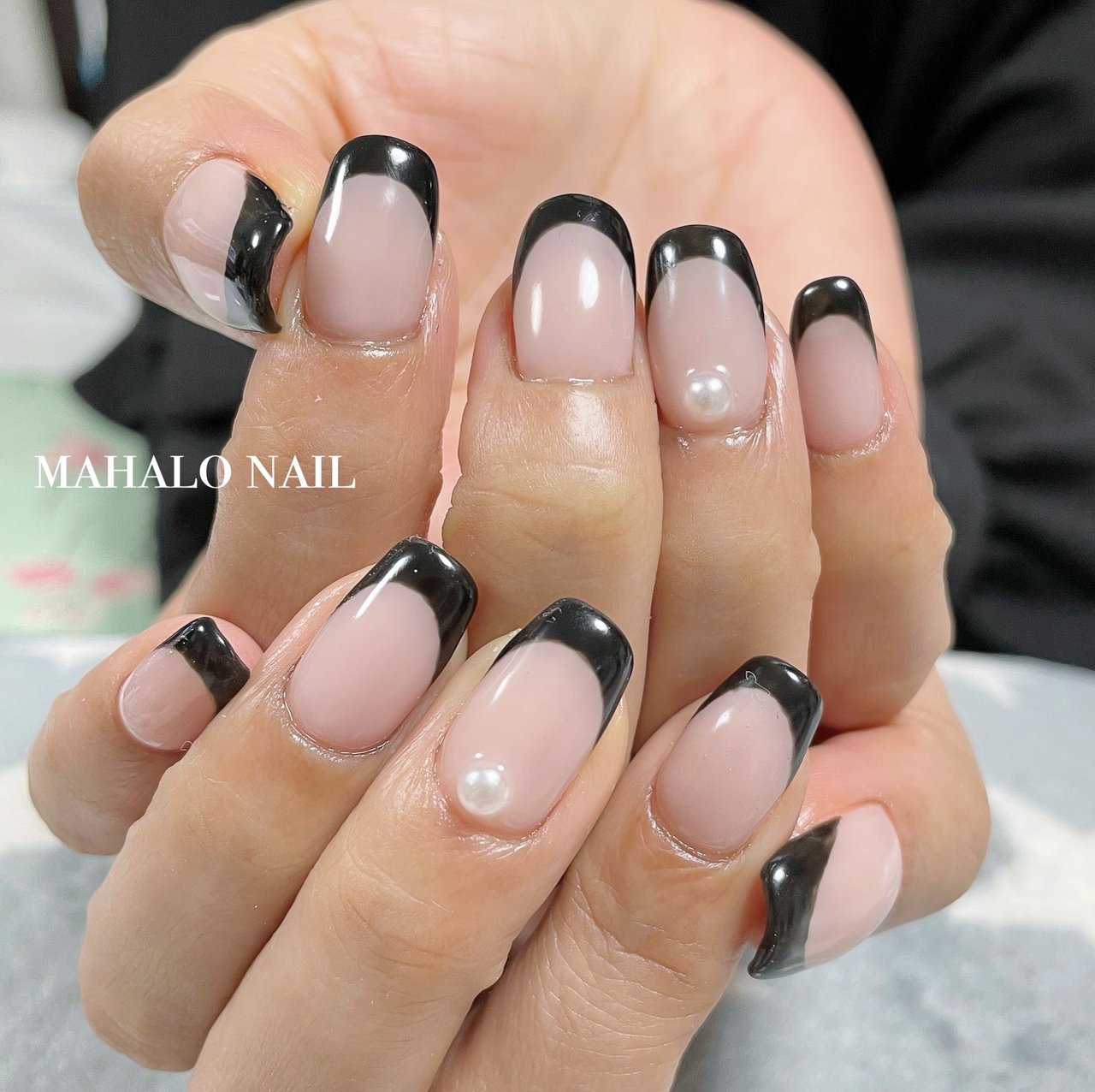 ベージュ ブラック Mahalo Nailのネイルデザイン No ネイルブック