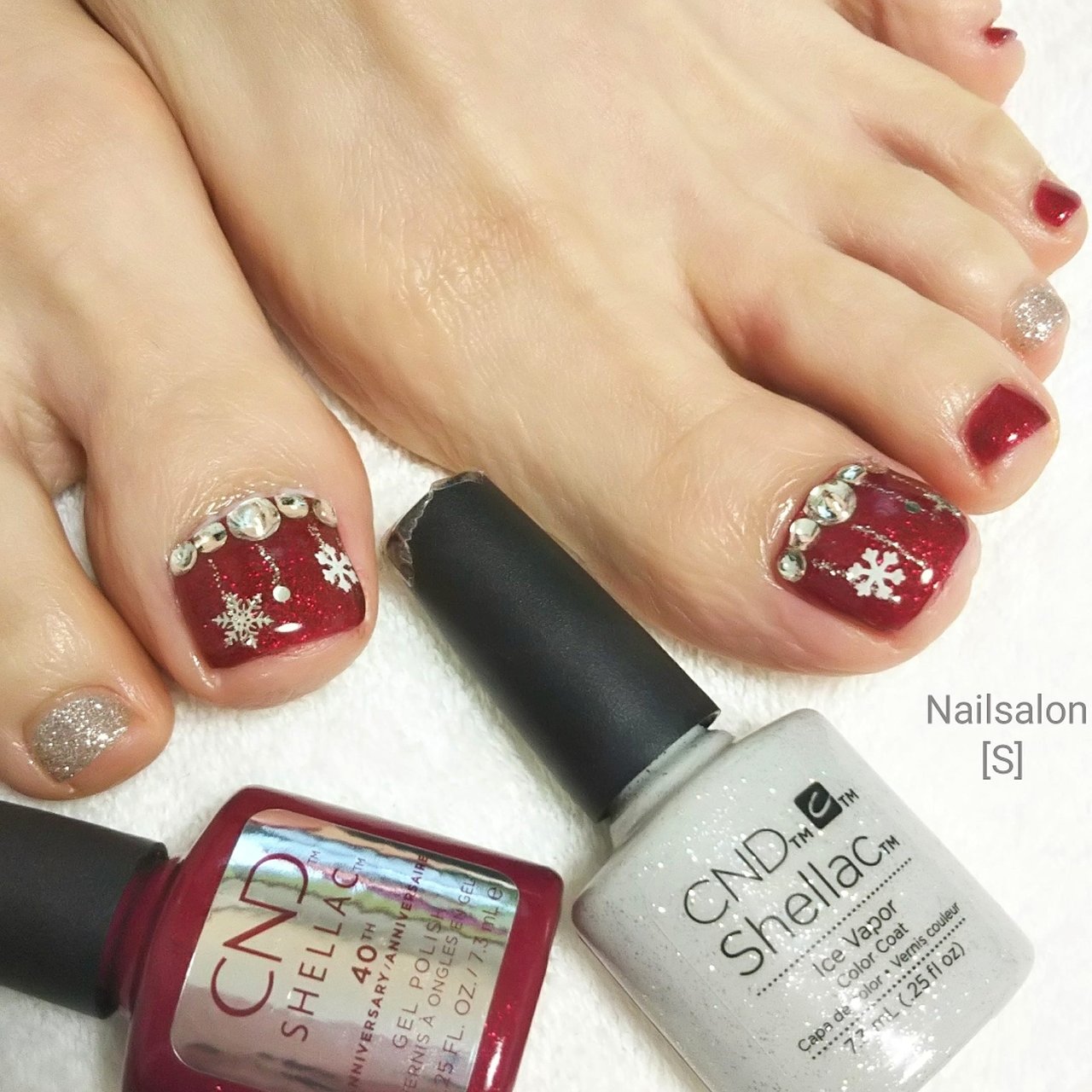 冬 クリスマス フット シンプル ラメ シェラックネイル専門店 S のネイルデザイン No ネイルブック