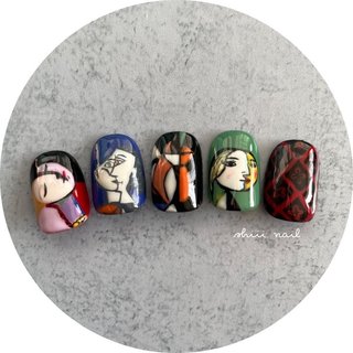 ピカソのネイルデザイン ネイルブック