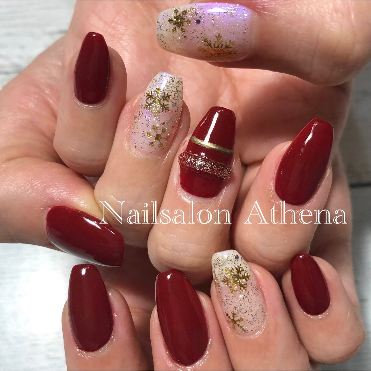 冬 クリスマス ハンド ミディアム ボルドー Nailsalon Athenaのネイルデザイン No ネイルブック