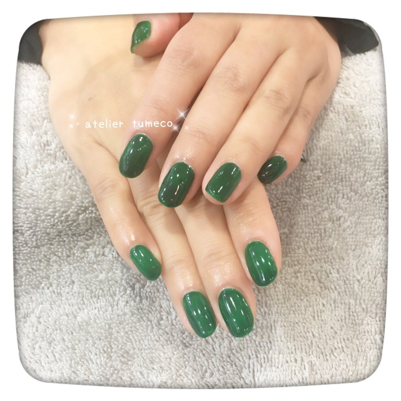 オールシーズン ハンド ワンカラー ミディアム グリーン Atelier Tumecoのネイルデザイン No ネイルブック
