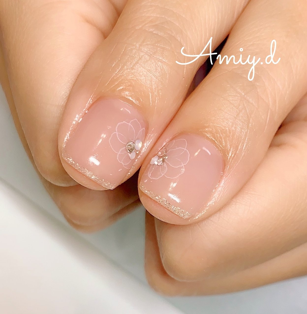 オールシーズン オフィス パーティー 女子会 ハンド Amiy D Nailのネイルデザイン No ネイルブック