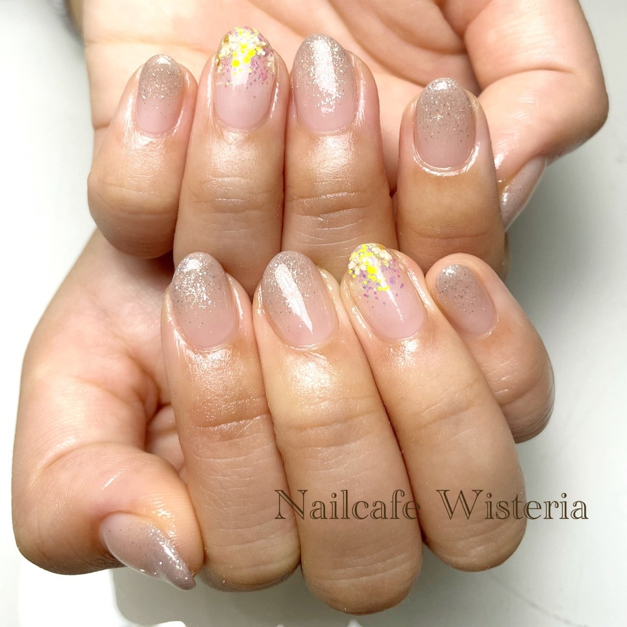 シンプル グラデーション 押し花 ピンク イエロー Nailcafewisteriaのネイルデザイン No ネイルブック