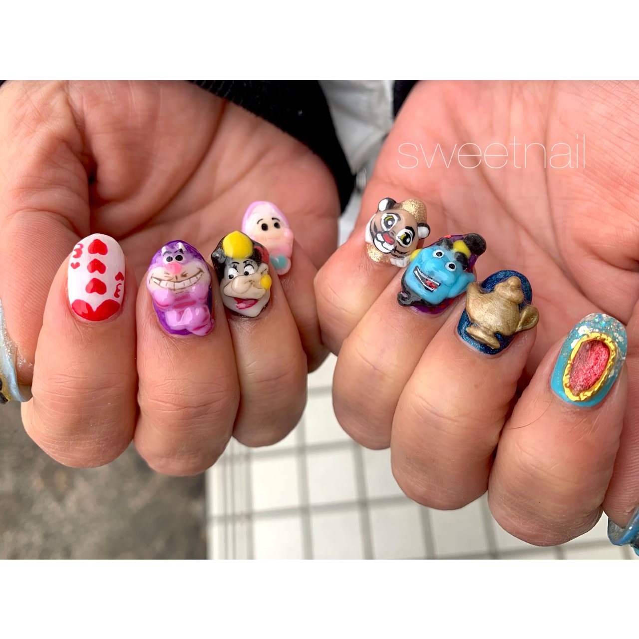オールシーズン リゾート ハンド 痛ネイル キャラクター 枚方市山之上ネイルサロンsweetのネイルデザイン No ネイルブック