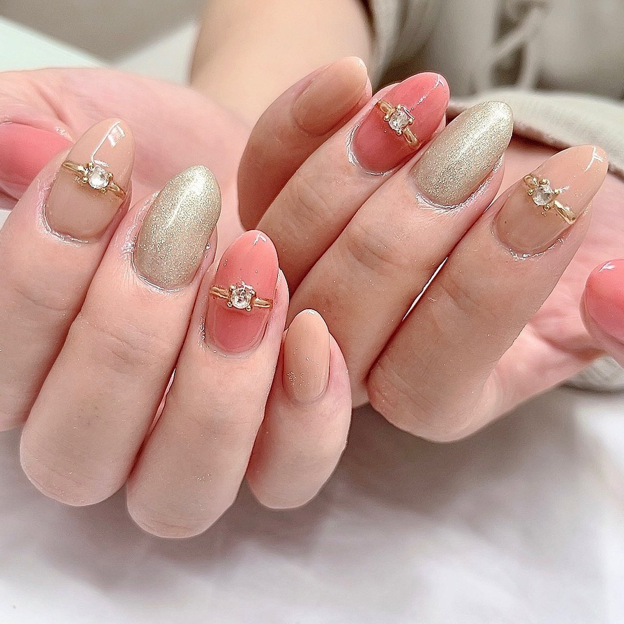 ベージュ/ピンク - 💎crystal R ~nail salon~のネイルデザイン[No