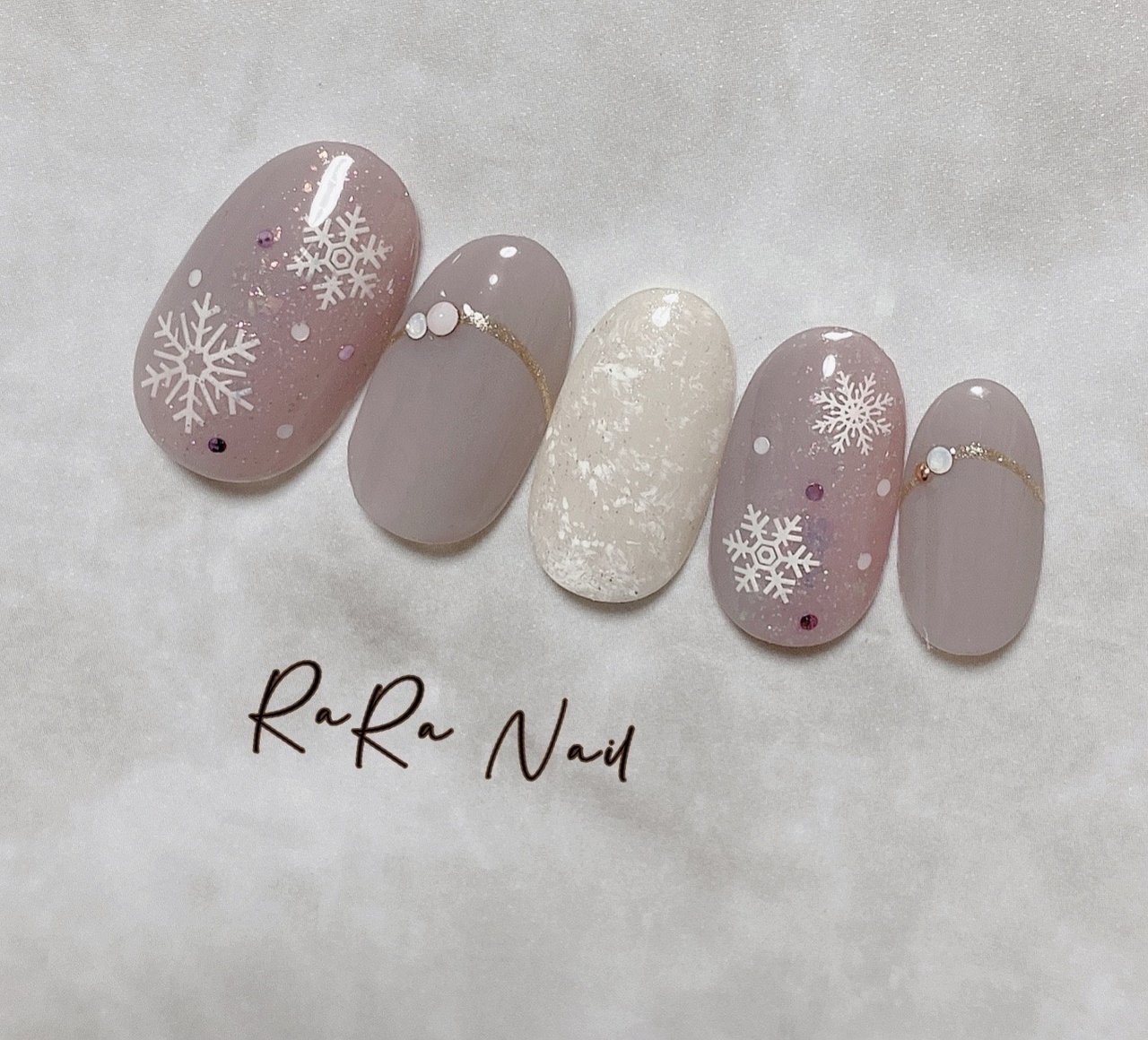 冬 お正月 クリスマス ハンド グラデーション Rara Nailのネイルデザイン No ネイルブック