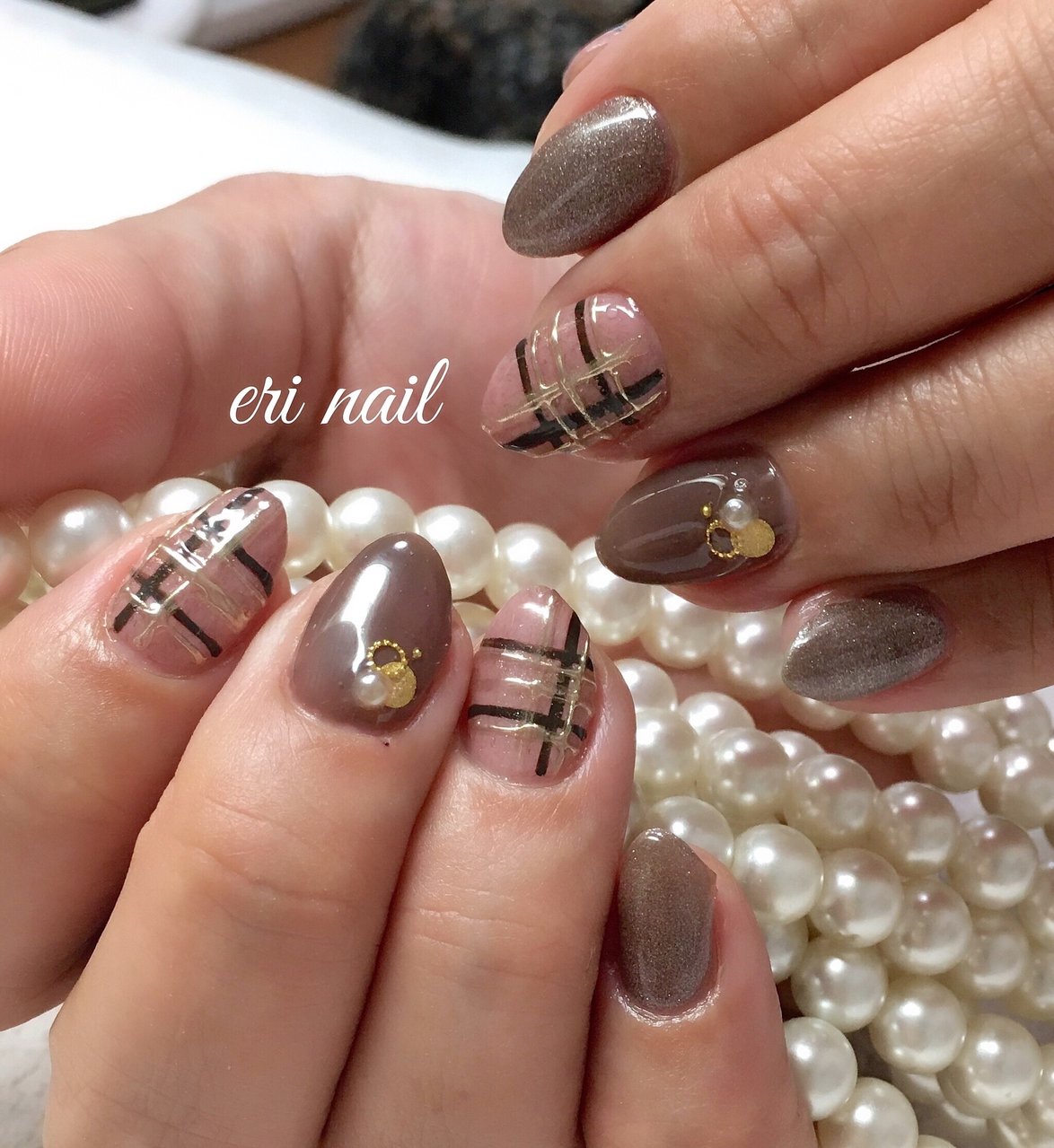 秋 冬 ハンド チェック ミラー 名古屋市天白区 自宅ネイルサロン Eri Nailのネイルデザイン No ネイルブック