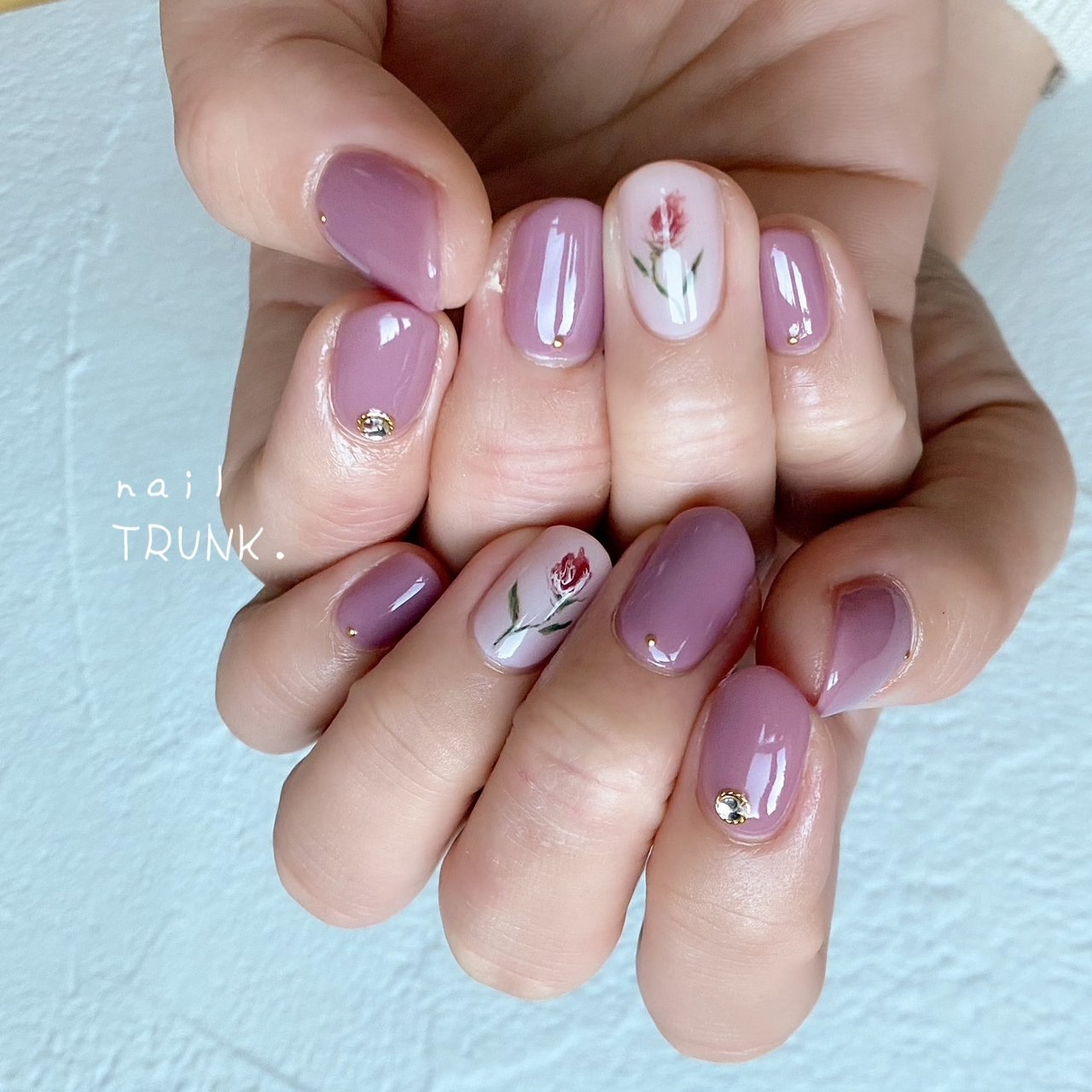 秋/冬/ハンド/シンプル/フラワー - nail_trunkのネイルデザイン