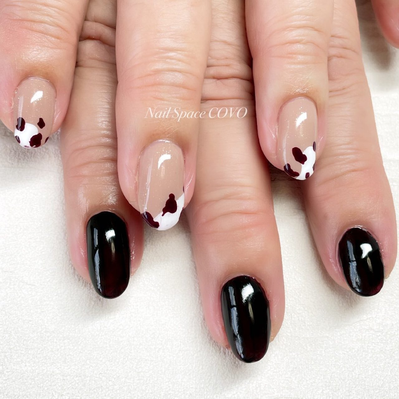 秋 冬 ハンド 変形フレンチ ワンカラー Nobuko Yamazakiのネイルデザイン No ネイルブック