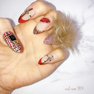 22年 新着順 シャネル風ネイルのネイルデザイン 2ページ目 ネイルブック