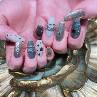 星スタッズのネイルデザイン ネイルブック