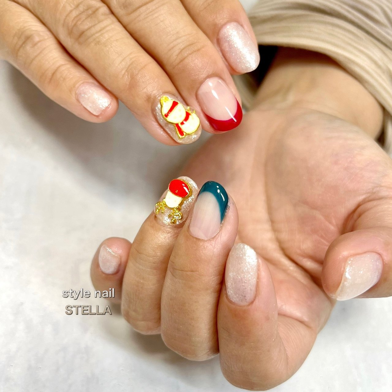 冬 クリスマス ハンド シンプル フレンチ Style Nail Stellaのネイルデザイン No ネイルブック