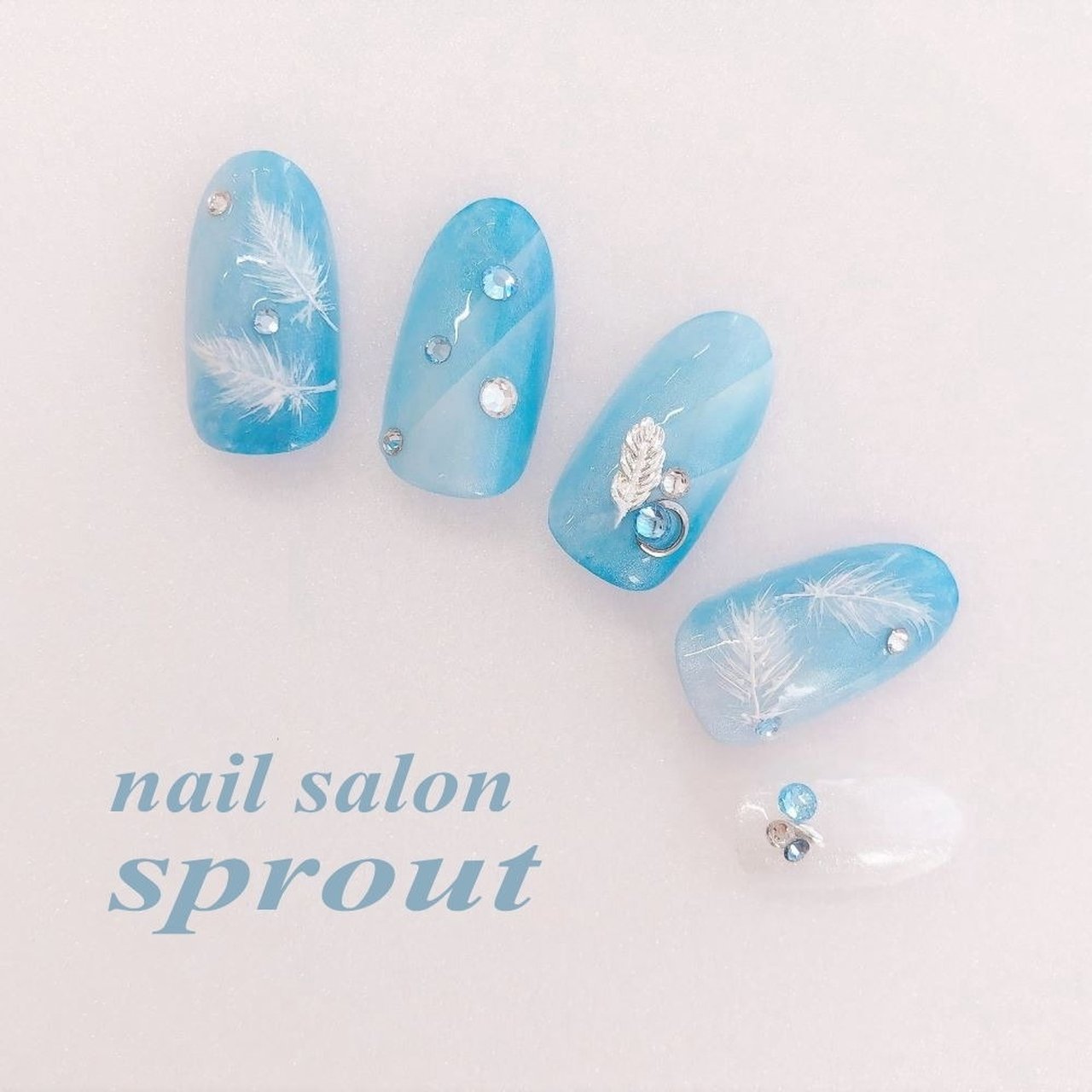 冬 ハンド グラデーション フェザー ミディアム Nailsalon Sprout 池袋のネイルデザイン No ネイルブック
