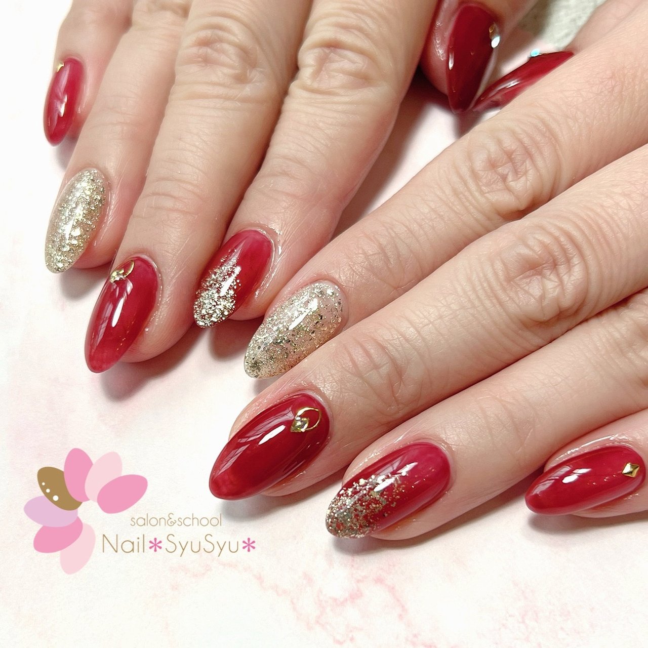 秋 冬 ハンド ラメ ワンカラー Nail Syusyu ネイルシュシュのネイルデザイン No ネイルブック