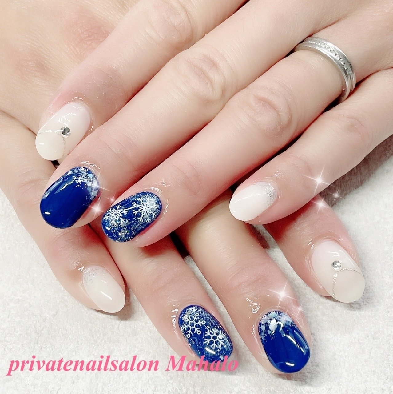 冬 クリスマス デート 女子会 ハンド Mahalo Privatenailsalonのネイルデザイン No ネイルブック