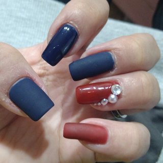 22年 新着順 赤青ネイルのネイルデザイン ネイルブック