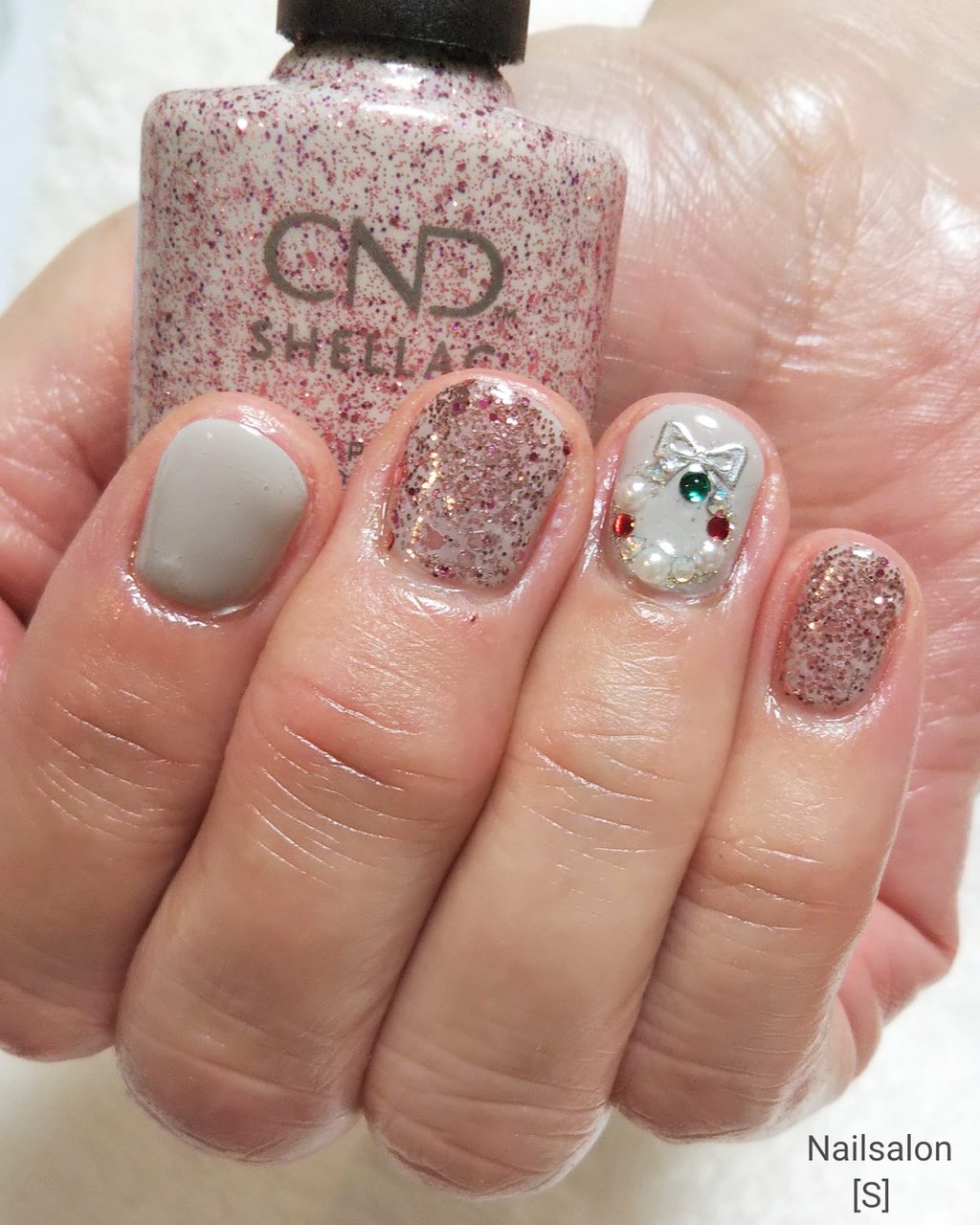 冬 クリスマス ハンド シンプル ラメ シェラックネイル専門店 S のネイルデザイン No ネイルブック
