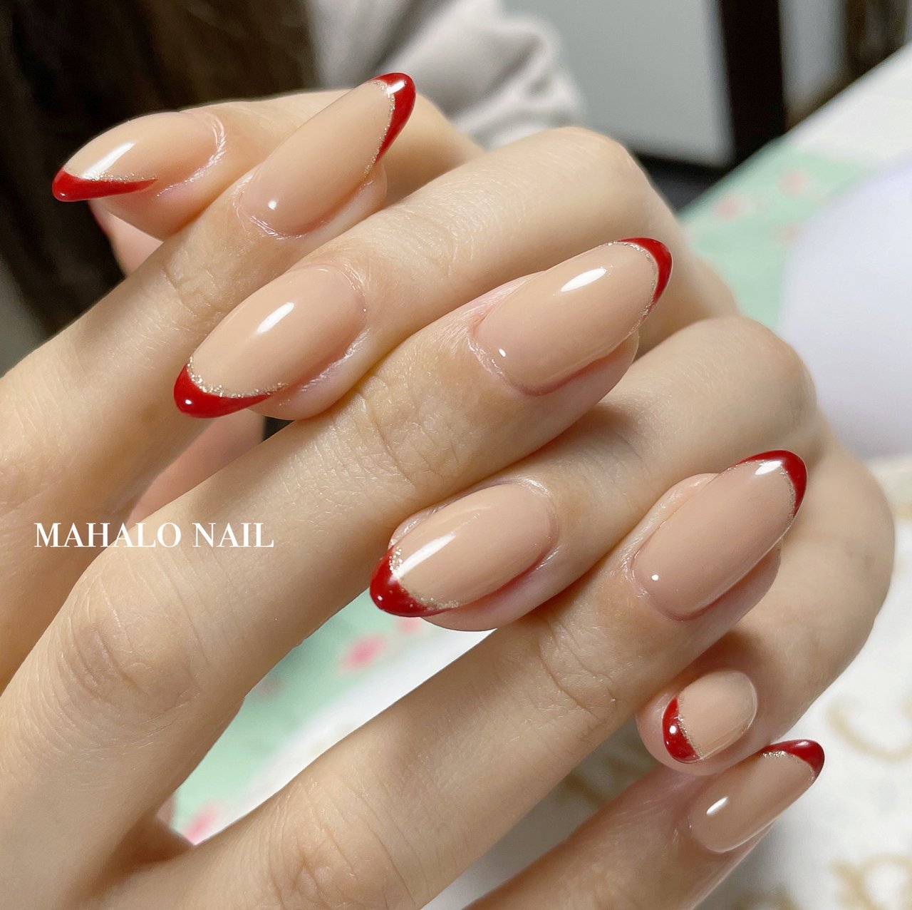 ベージュ レッド Mahalo Nailのネイルデザイン No ネイルブック