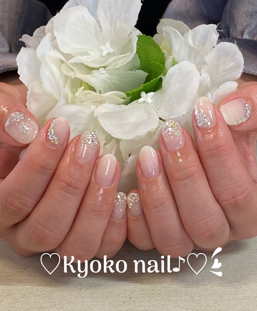 冬 クリスマス ハンド グラデーション ラメ Kyoko Nailのネイルデザイン No ネイルブック