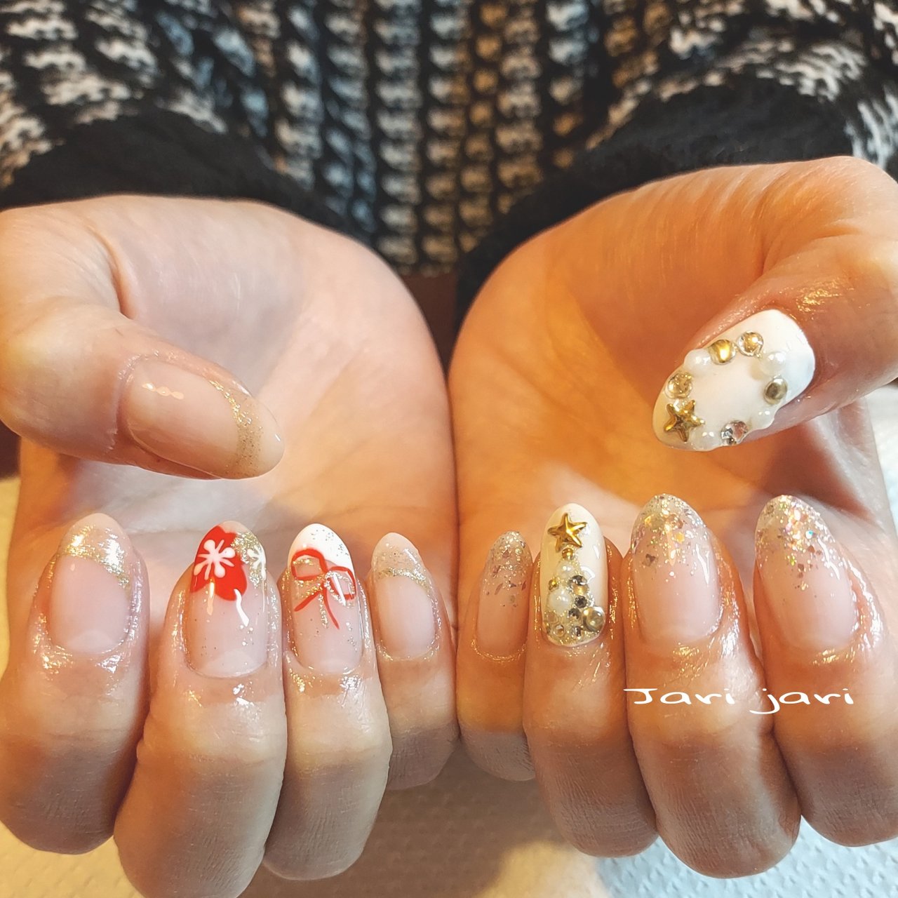 冬 お正月 クリスマス 変形フレンチ ラメ Miki Abeのネイルデザイン No ネイルブック