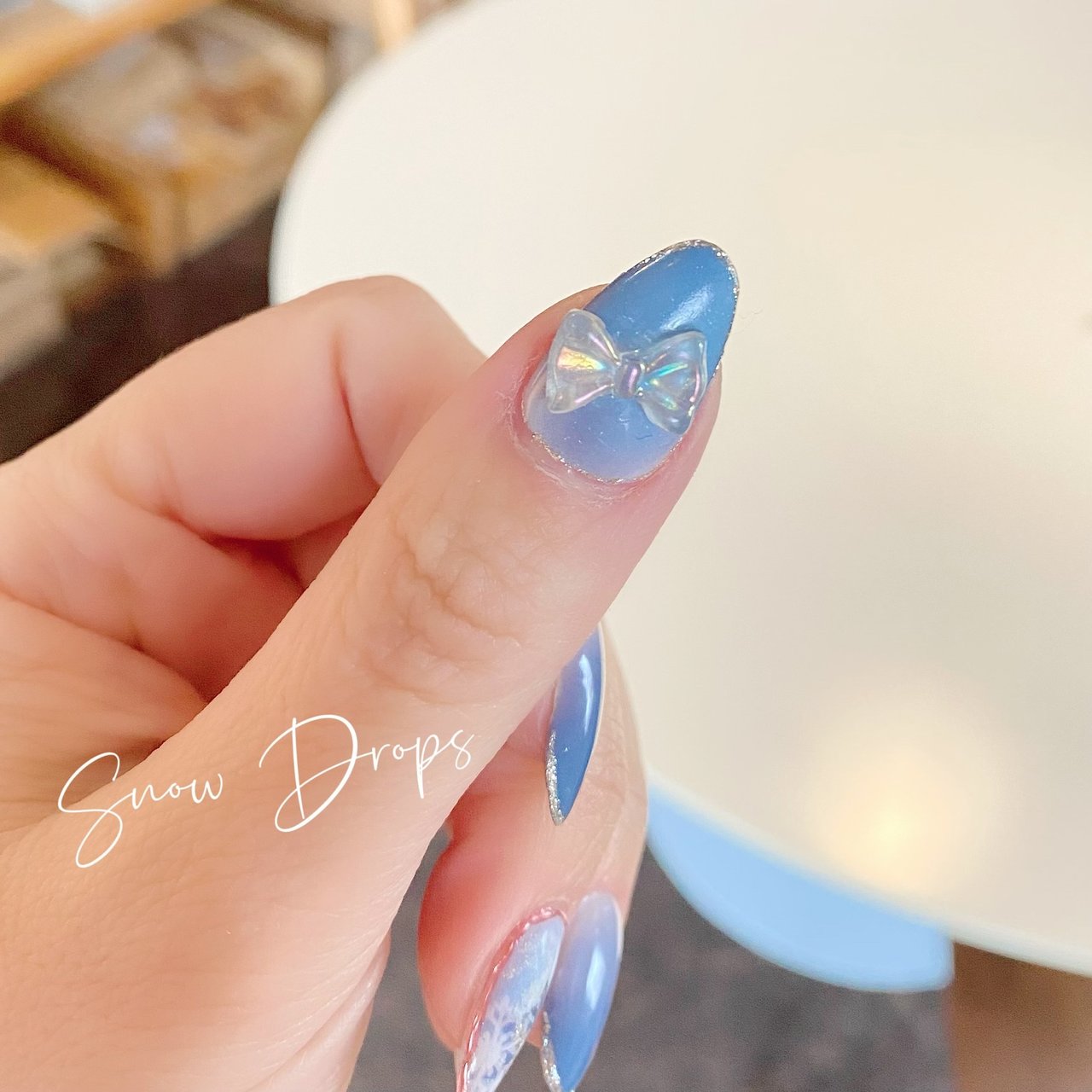 冬 ハンド 水色 ジェルネイル セルフネイル Snow Dropsのネイルデザイン No ネイルブック