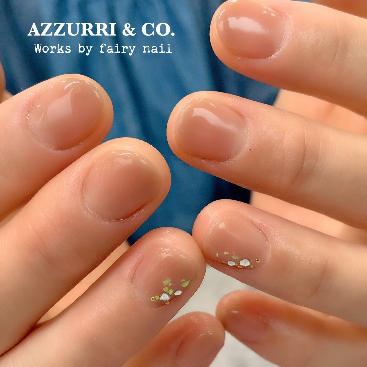 オールシーズン ハンド シンプル グラデーション ビジュー Fairy Nailのネイルデザイン No ネイルブック