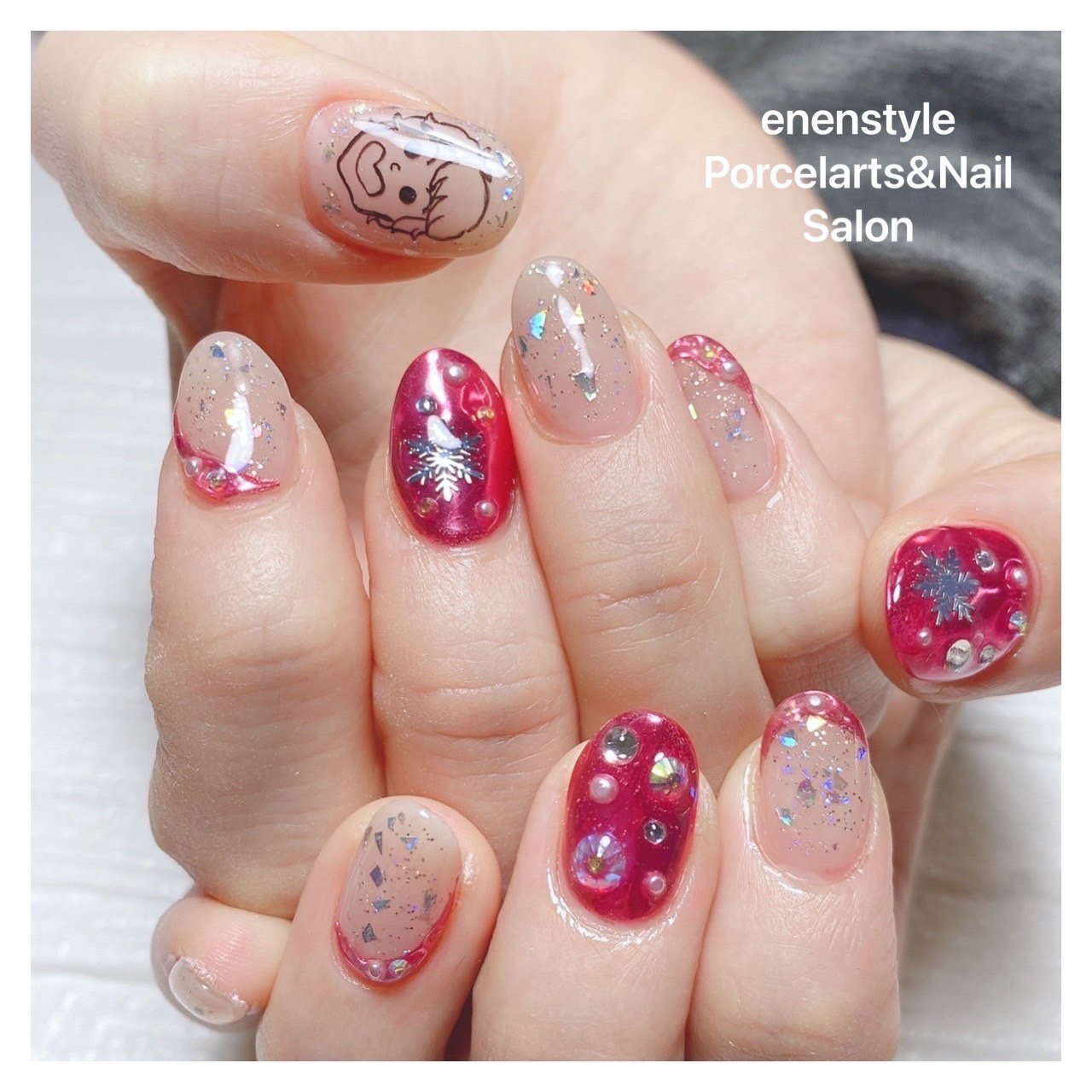 痛ネイル キャラクター ピンク ボルドー Enenstyle Porcelarts Nail Salonのネイルデザイン No ネイルブック