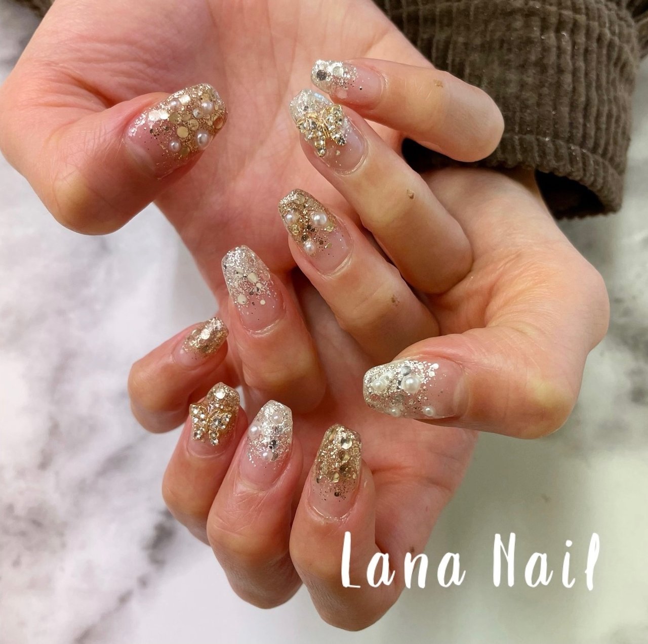 ホワイト ゴールド シルバー お客様 Lana Nailのネイルデザイン No ネイルブック