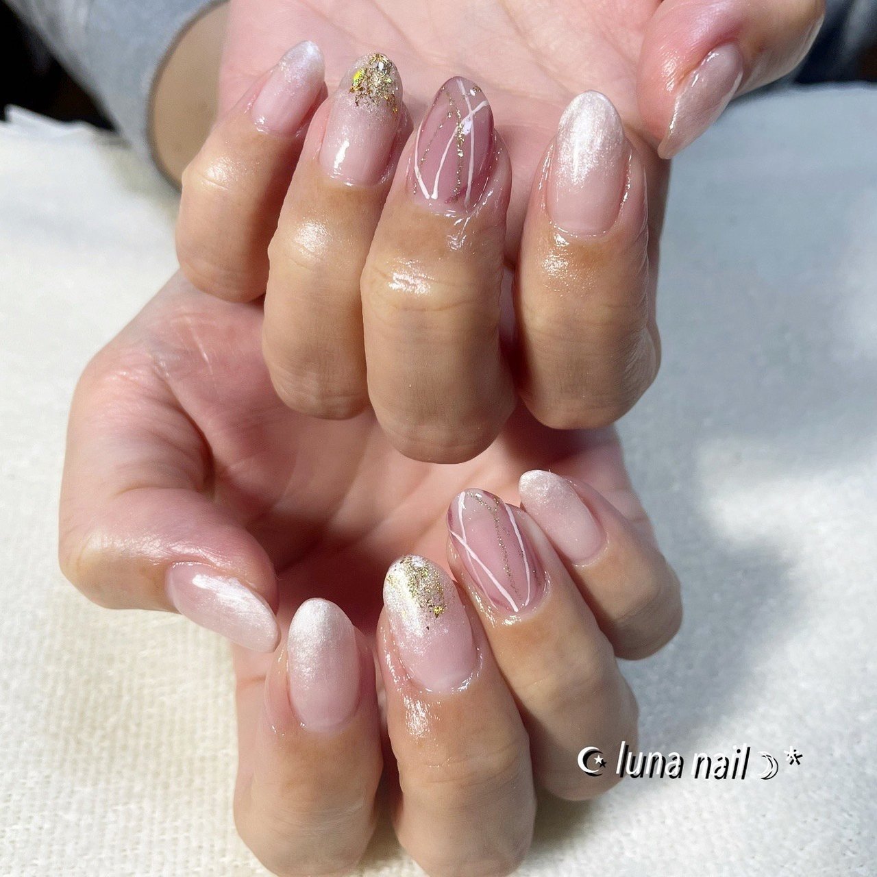 オールシーズン ハンド シンプル グラデーション ニュアンス Luna Nail のネイルデザイン No ネイルブック
