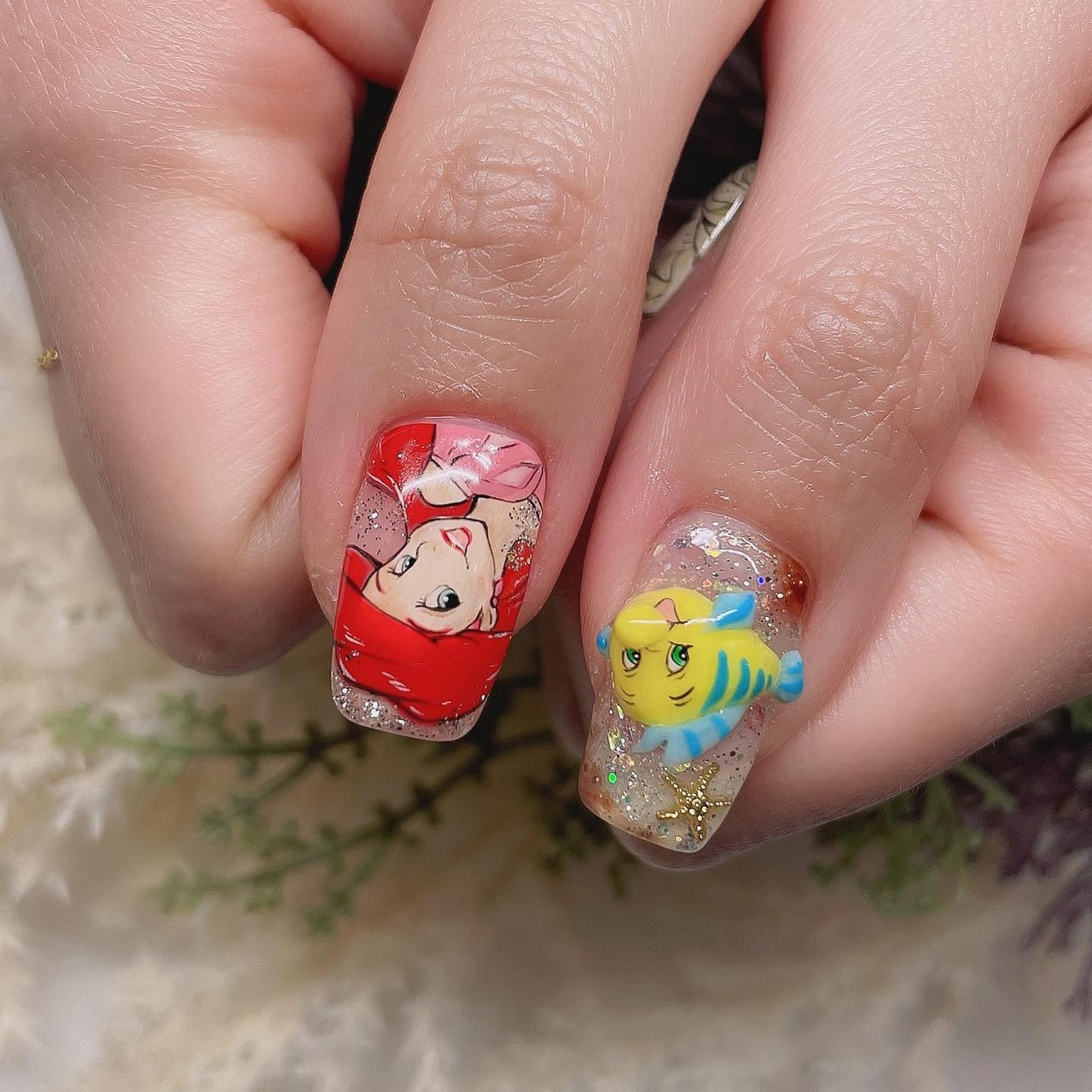 オールシーズン ハンド 痛ネイル キャラクター ミディアム Nailsalon ナシノキのネイルデザイン No ネイルブック