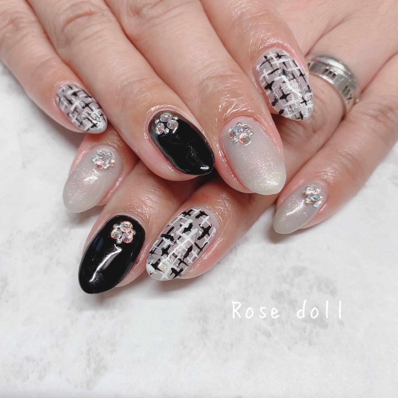 冬/ハンド/ツイード/グレー/ブラック - Locoa nailのネイルデザイン[No