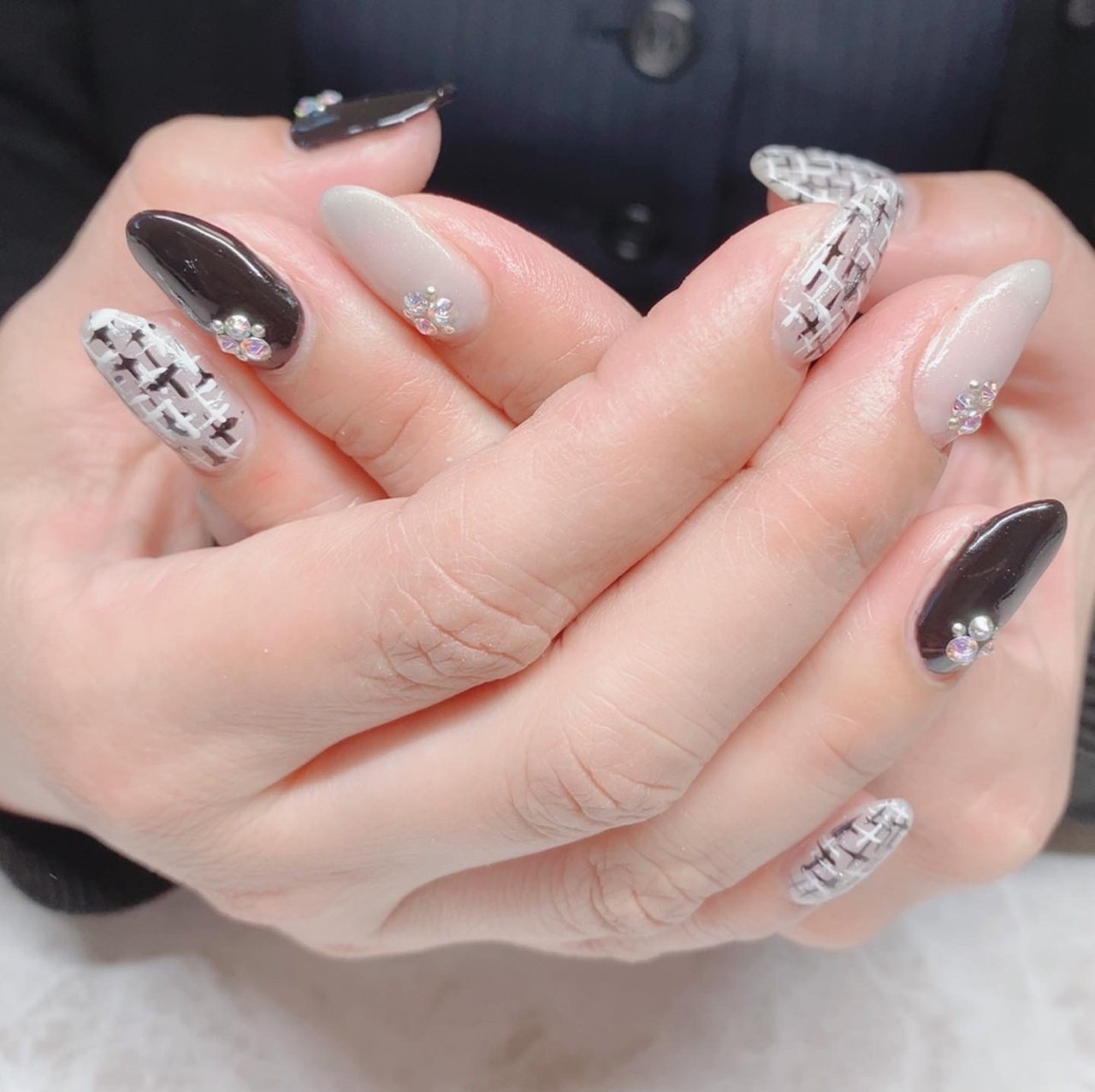 冬/ハンド/ツイード/グレー/ブラック - Locoa nailのネイルデザイン[No