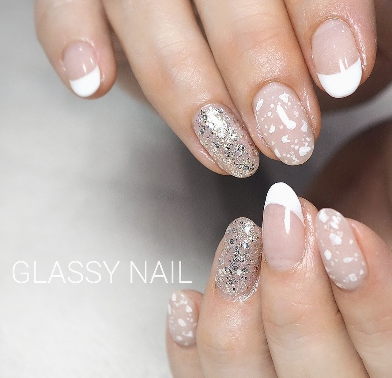 冬 お正月 クリスマス ブライダル ハンド Glassy Nailのネイルデザイン No ネイルブック