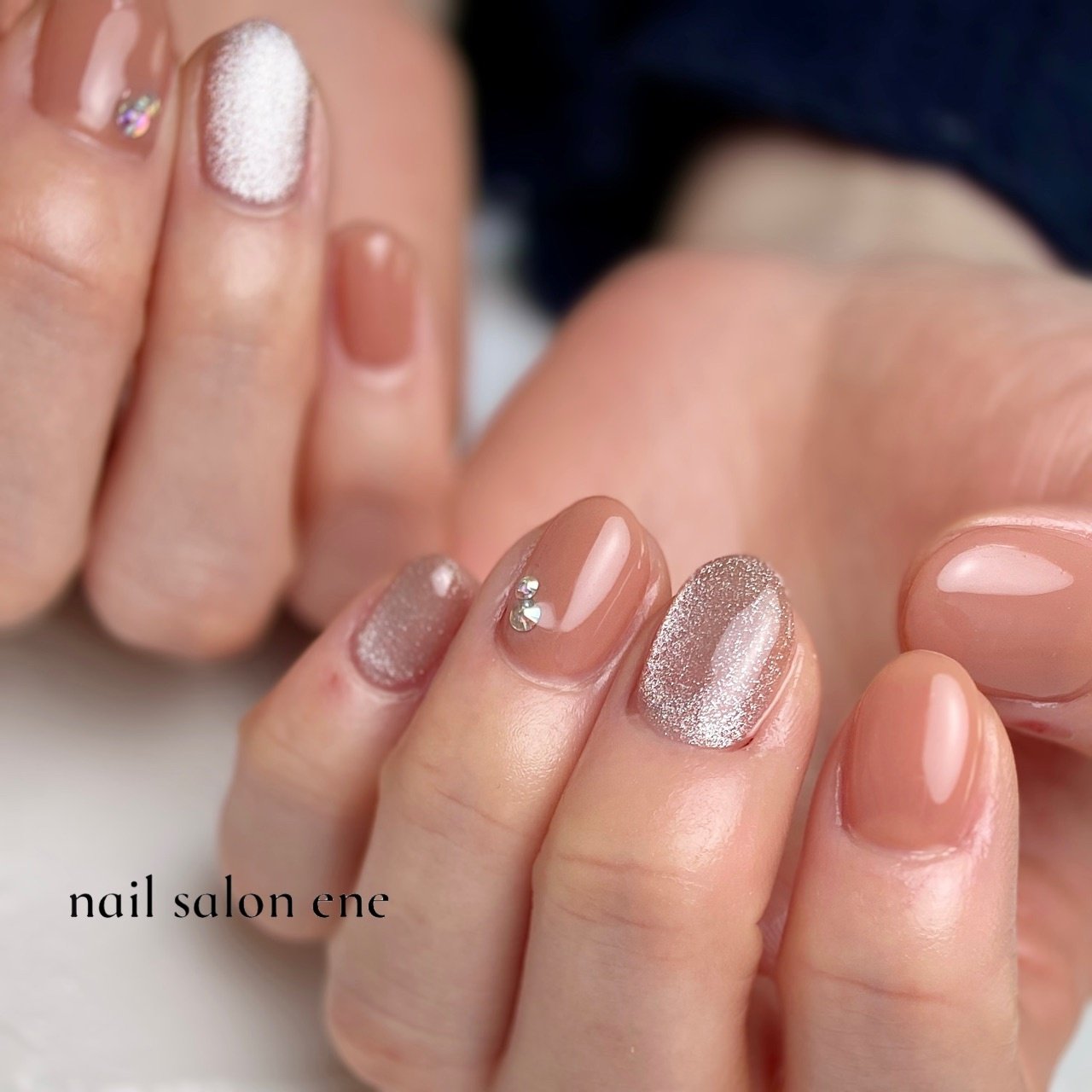 オールシーズン ハンド ワンカラー マグネット ショート Nail Salon Ene エネ のネイルデザイン No ネイルブック