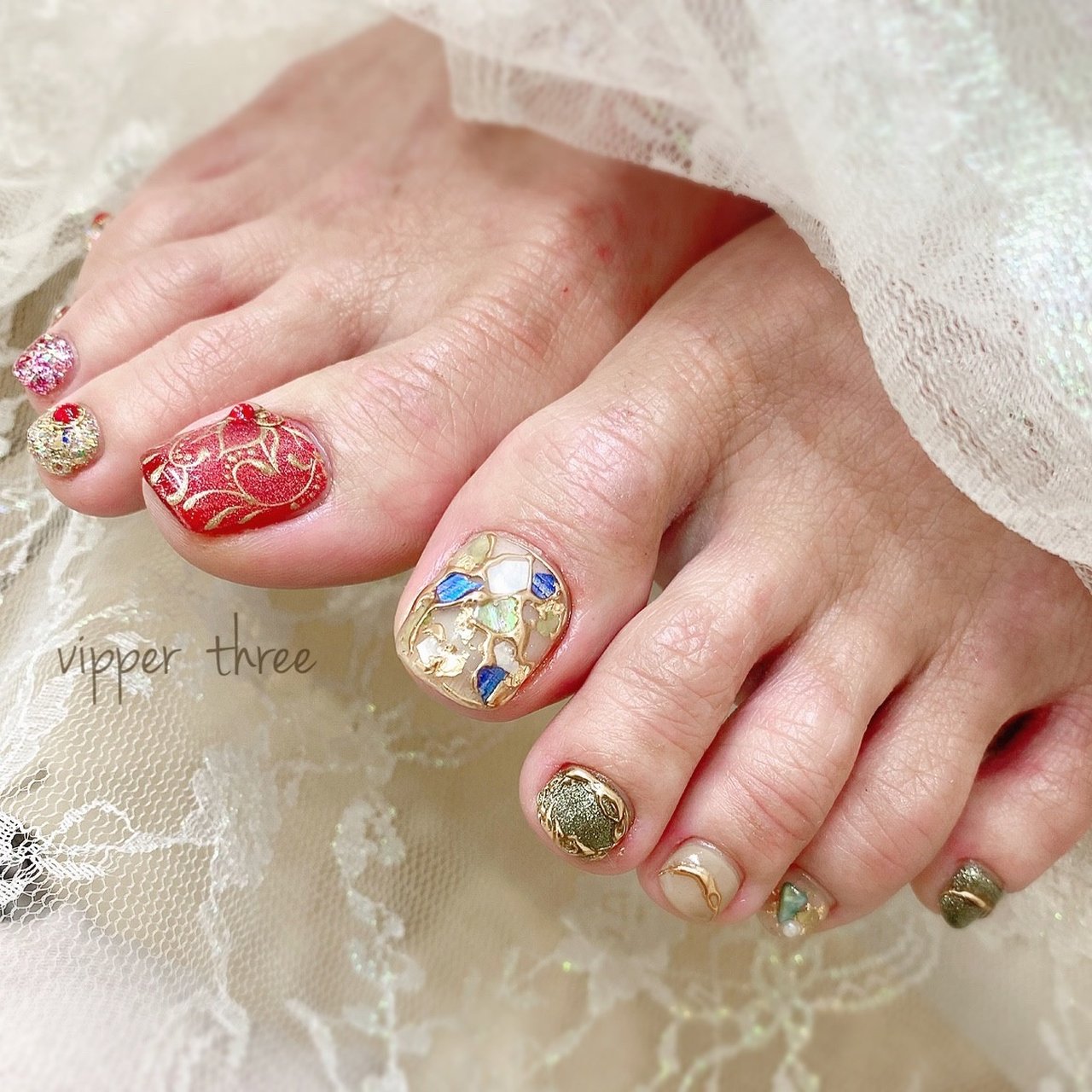 秋 冬 フット ラメ シェル Kazumiのネイルデザイン No ネイルブック