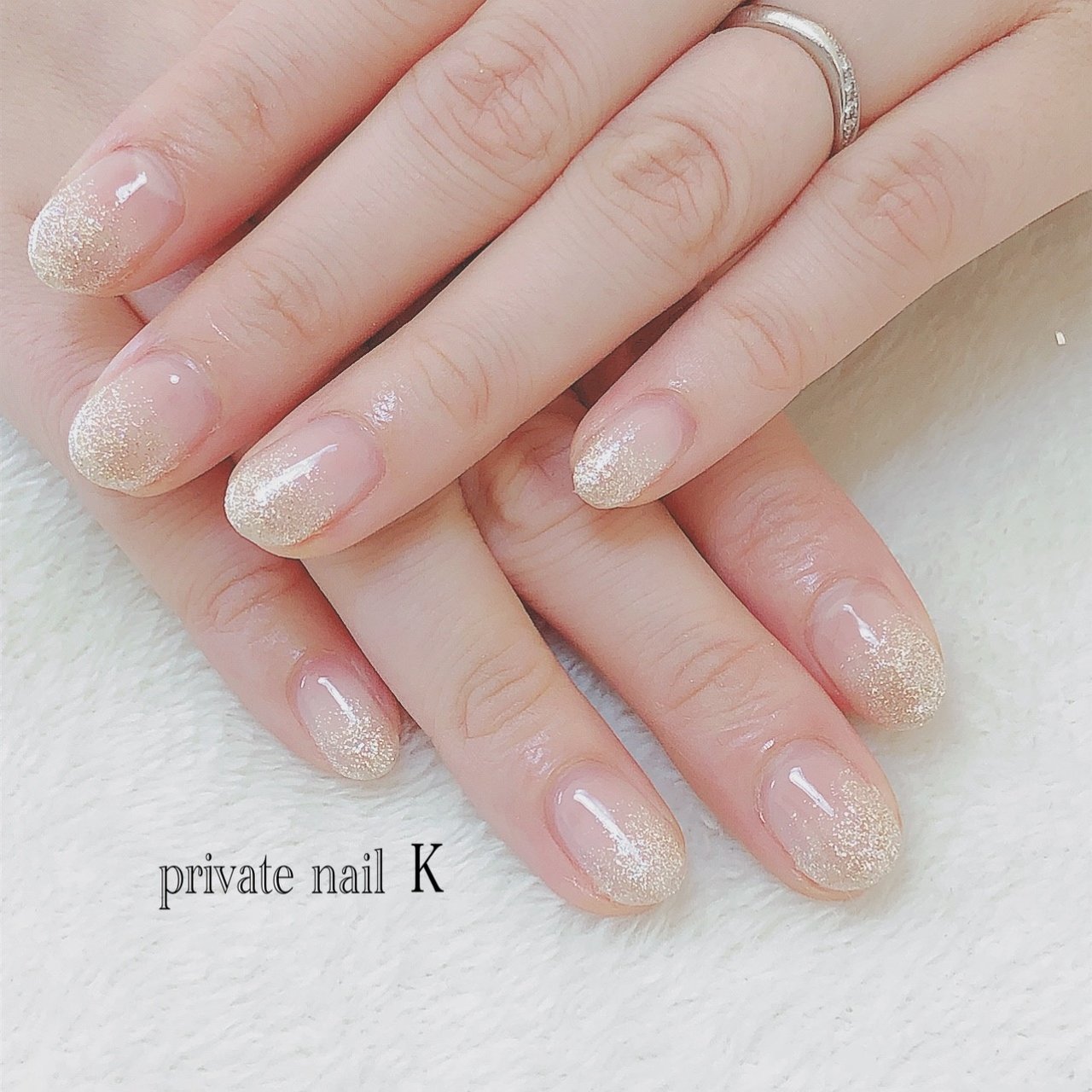 冬 オールシーズン ハンド グラデーション ラメ Nailkのネイルデザイン No ネイルブック