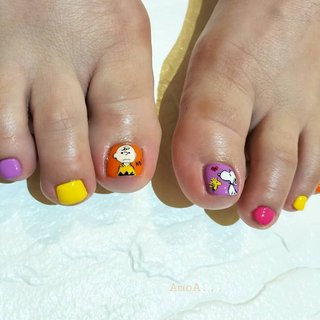 スヌーピーフットネイルのネイルデザイン ネイルブック