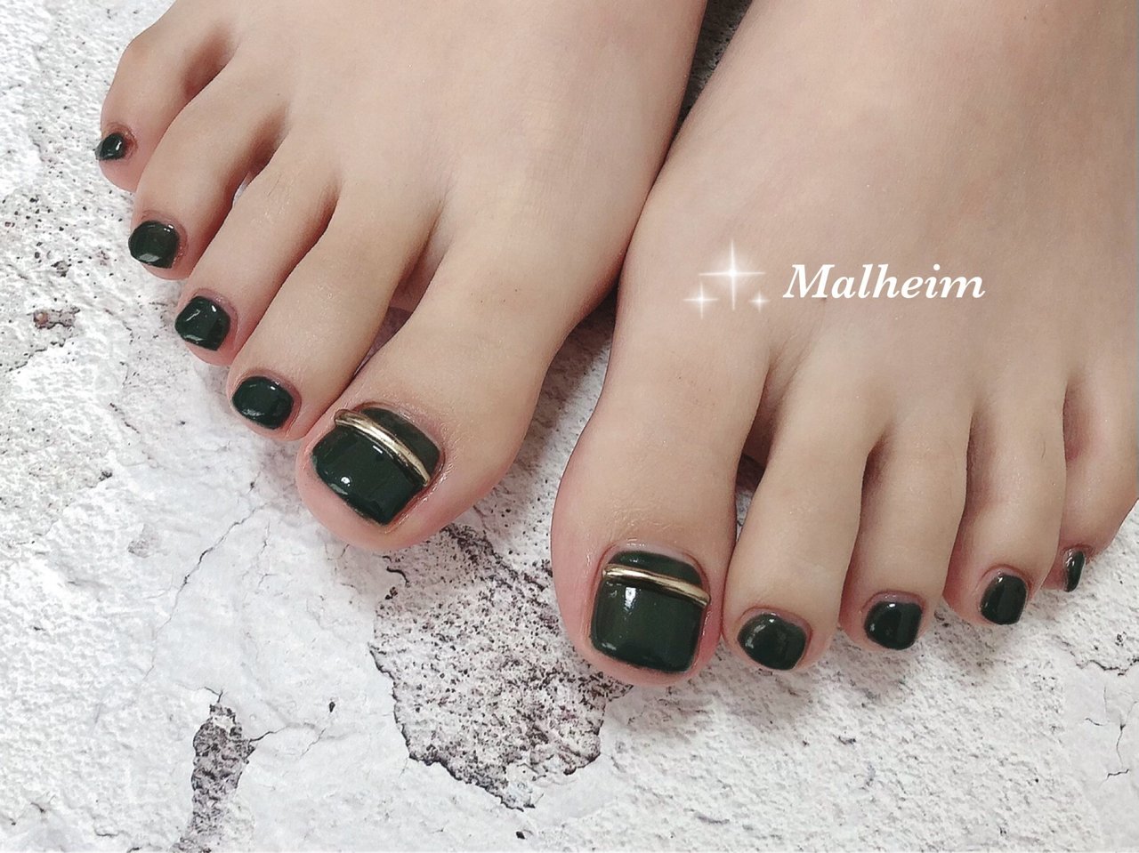 冬 お正月 旅行 フット シンプル Nails Malheim メルヘイム のネイルデザイン No ネイルブック