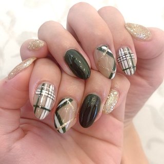 バーバリーチェックのネイルデザイン ネイルブック