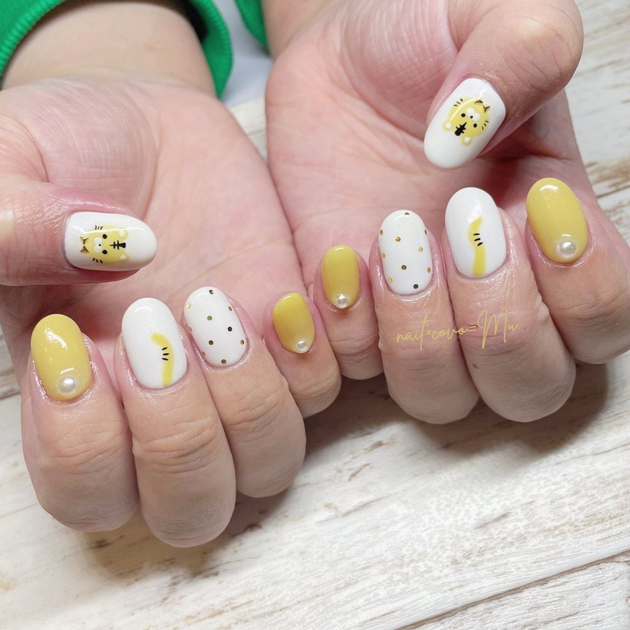 お正月 成人式 バレンタイン オフィス ハンド Nail Covo Mu のネイルデザイン No ネイルブック