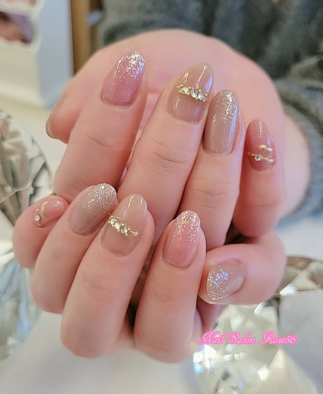 オールシーズン ハンド ショート ピンク ジェルネイル Nail Salon Rose 56のネイルデザイン No ネイルブック