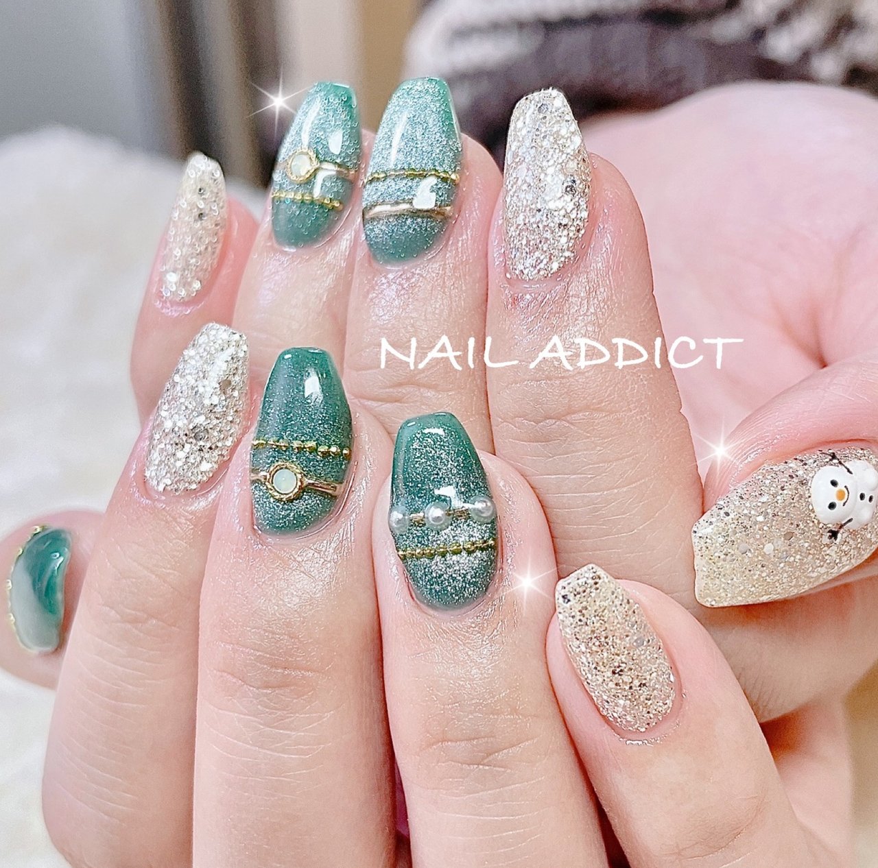 冬 お正月 クリスマス 女子会 ハンド Nail Addictのネイルデザイン No ネイルブック