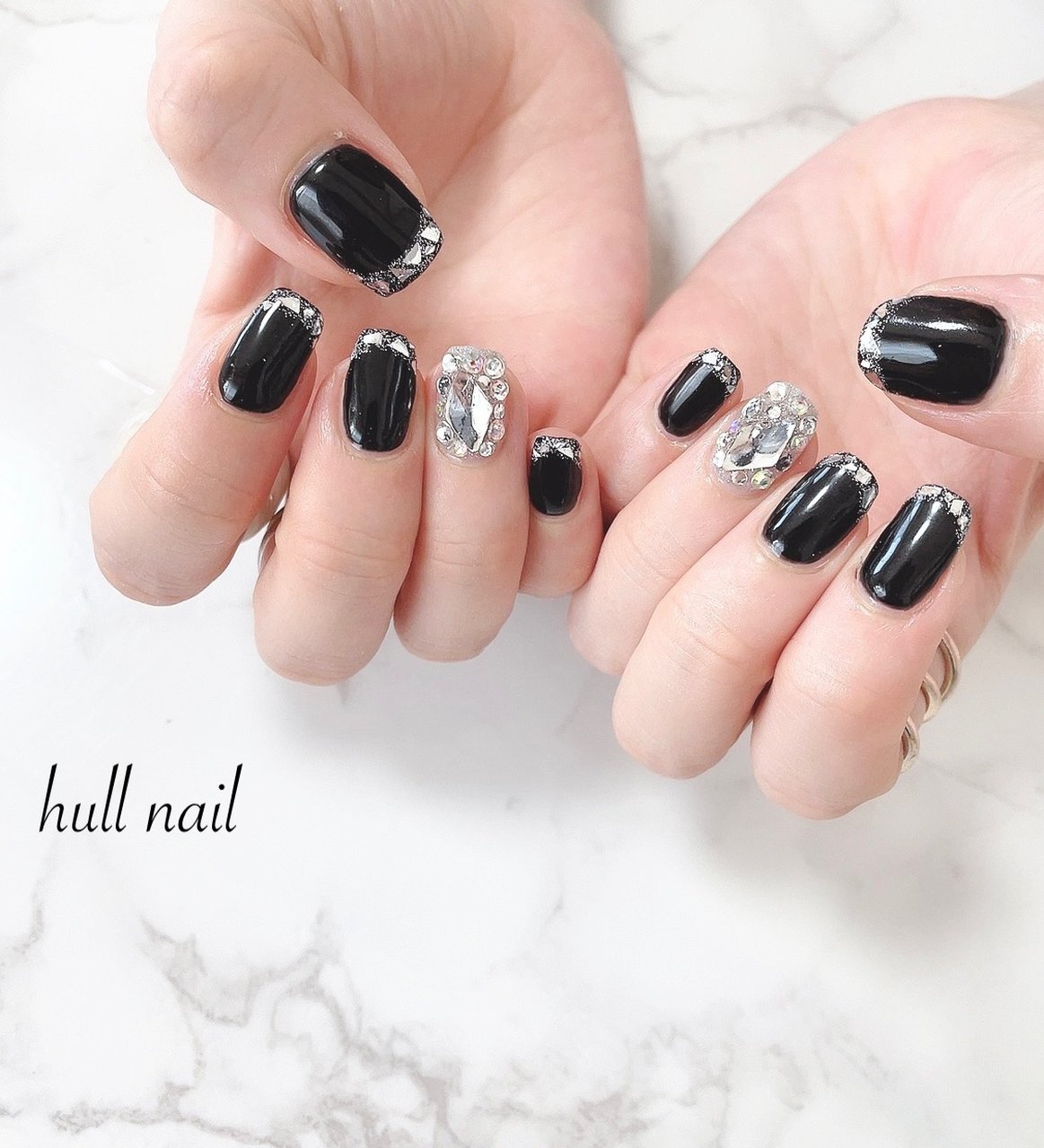 冬 ハンド フレンチ ブラック ジェルネイル Hull Nailのネイルデザイン No ネイルブック