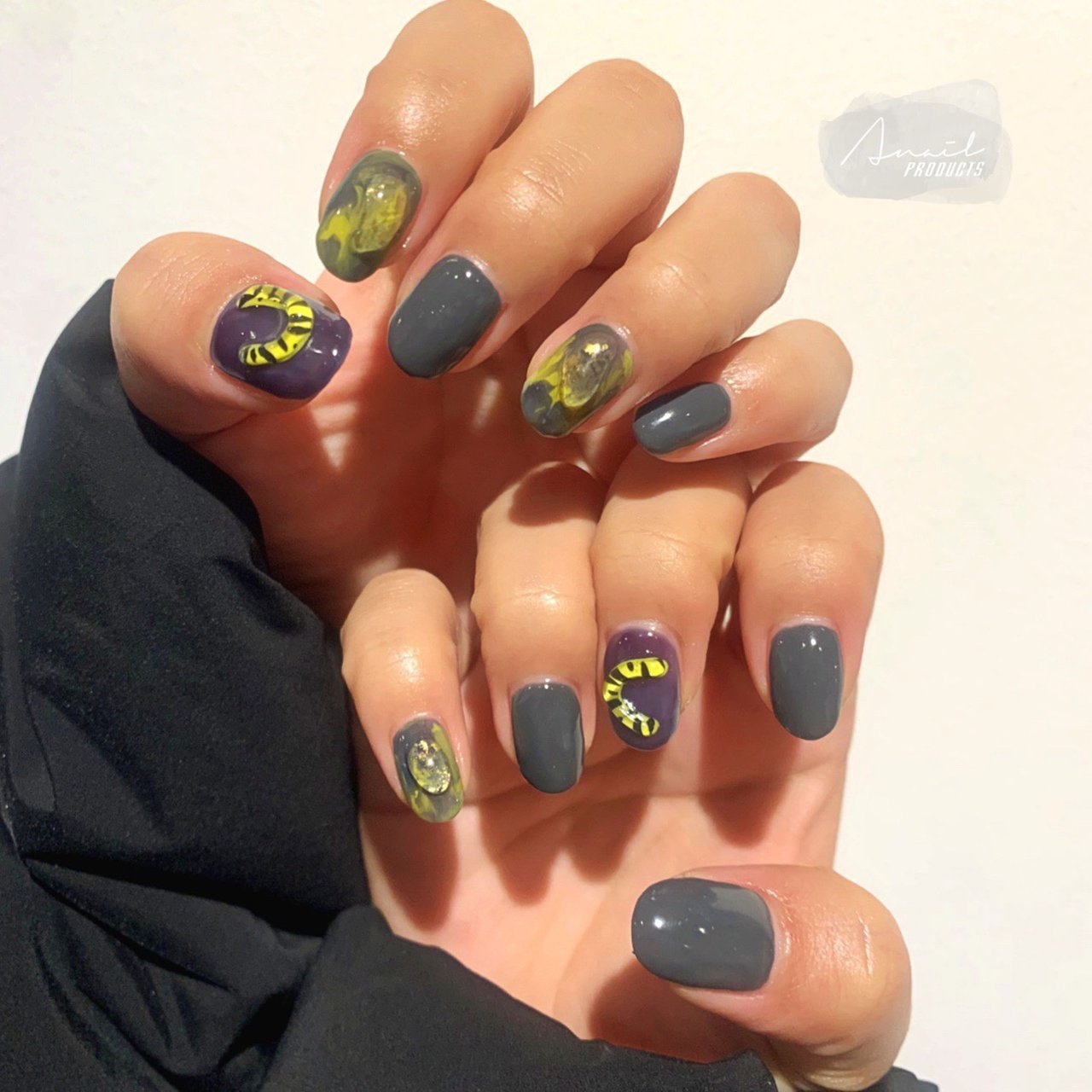 オールシーズン ハンド ニュアンス ジェルネイル A Nail Productsのネイルデザイン No ネイルブック