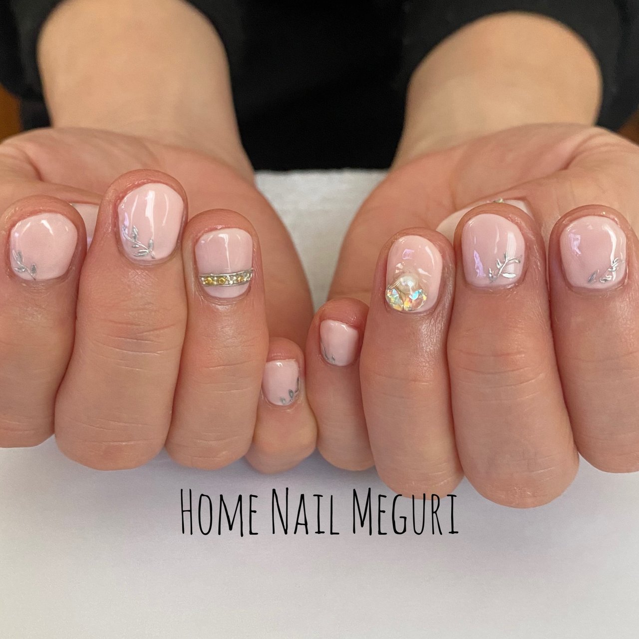 Home Nail Meguriのネイルデザイン No ネイルブック