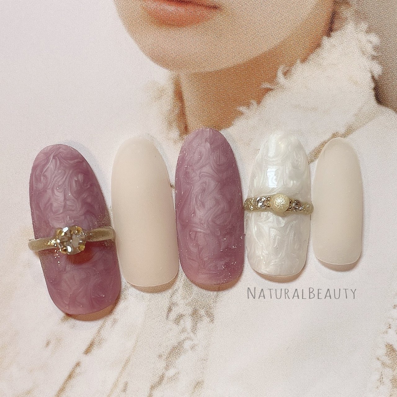 冬 パーティー デート 女子会 ビジュー Naturalbeautyのネイルデザイン No ネイルブック