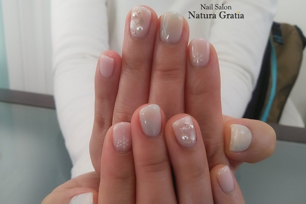 冬 オールシーズン オフィス ハンド シェル Naturagratiaのネイルデザイン No ネイルブック