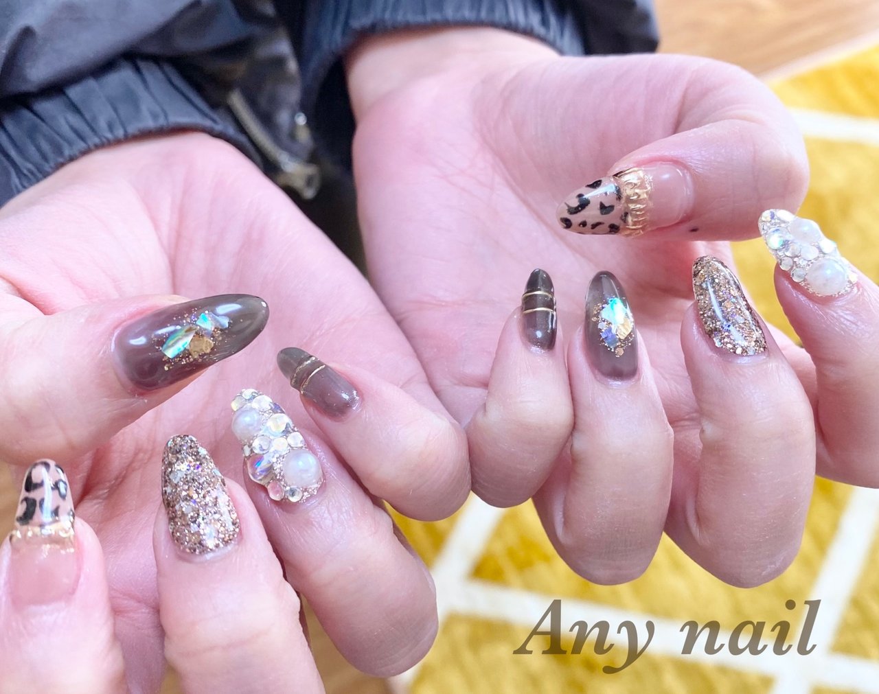 冬 オールシーズン お正月 パーティー ハンド Any Nail Kitaayaseのネイルデザイン No ネイルブック